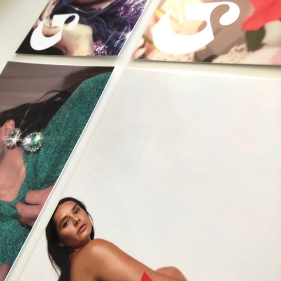 Set of Glossier Lidstar and Body Hero Postcards - Picture 2 of 3